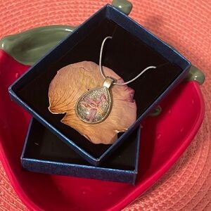 🍄Artisan Made Dried Iris Flower Teardrop Pendant Necklace